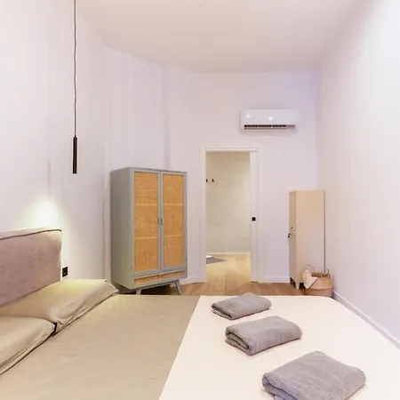 Mestalla Flats & Rut * Valencia